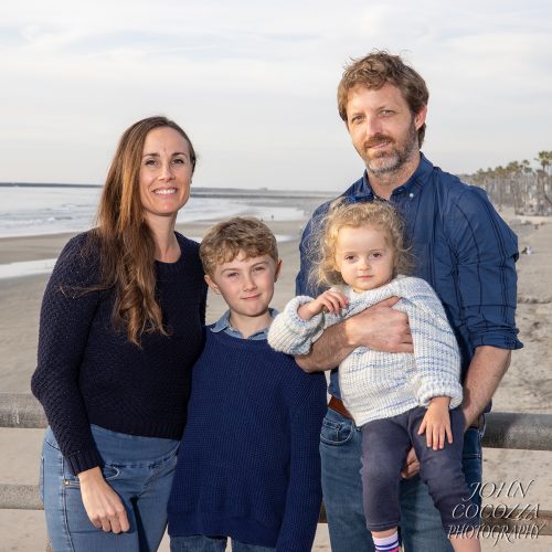 family pictures in oceanside by san diego photographer john cocozza