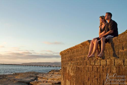 engagement portraits in sunset cliffs by san diego photographer john cocozza photography
