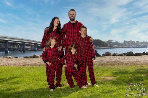 family portraits in mission bay by san diego photographer john cocozza