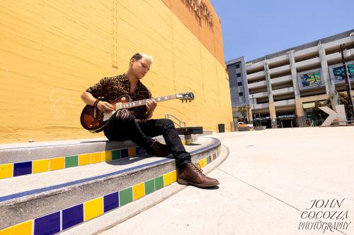 musician portrait photographer in san diego by john cocozza